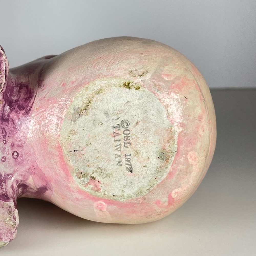 Vintage purple chalkware hippo piggy bank - Picture 10 of 12